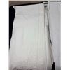 Image 4 : Assortment of White Linens