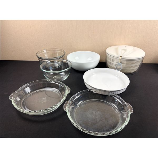 Mixing Bowls & Baking Dishes