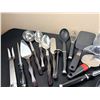 Image 7 : Kitchen Utensils & Cutlery