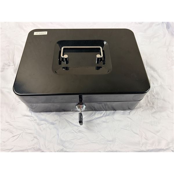 Garrison Cash Box