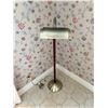 Image 1 : Adjustable Reading Lamp