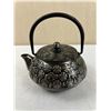 Image 1 : Metal teapot