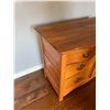 Image 2 : Vintage Washstand