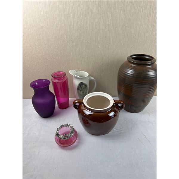 Vases & Decor