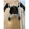 Image 4 : Nova Traveler 3 Wheel Walker