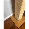 Image 3 : Cat Scratching Post