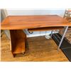 Image 1 : Desk with Pull Out
