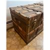 Image 2 : Vintage Trunk