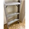 Image 3 : 6' Folding Ladder