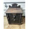 Image 1 : Vintage Wooden Storage Bin