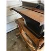 Image 3 : Saw Table