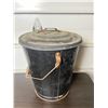 Image 1 : Coal Bucket
