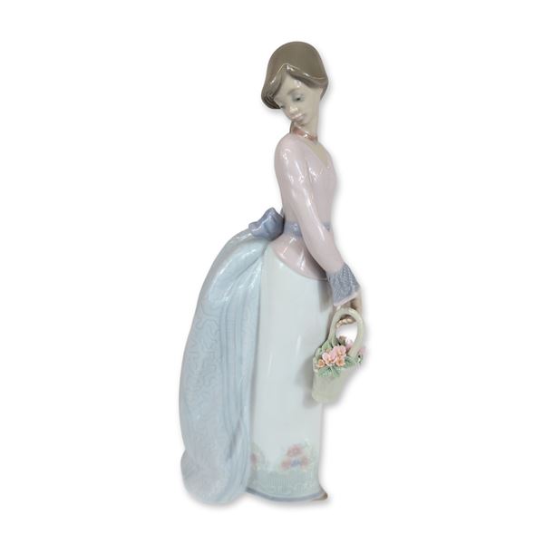 Lladro Basket of Love Porcelain Figurine 7622