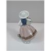 Image 2 : Lladro Sweet Scent Porcelain Figurine 5221
