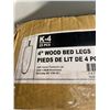 Image 2 : 10 FURNITURE LEGS