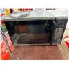 Image 1 : MICROWAVE