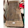 Image 1 : SAINT JOHN HARBOUR SALMON CRATE