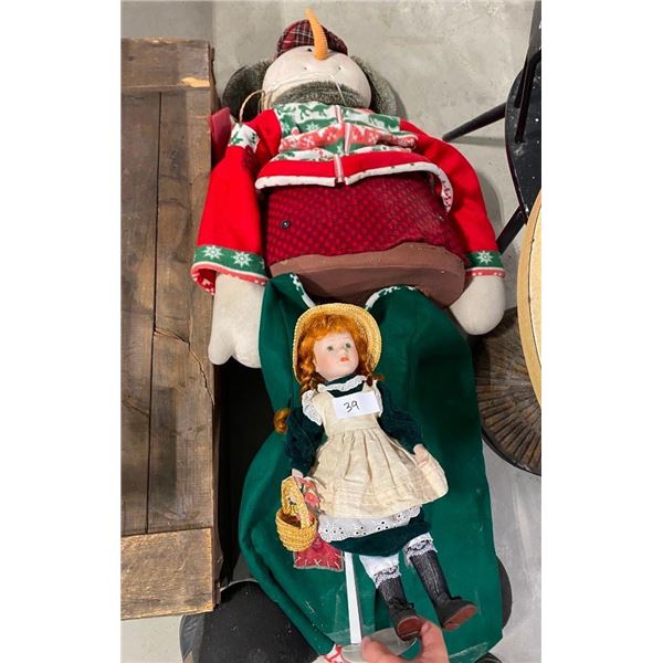LARGE SNOWMAN DECORATION & DOLL