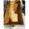 Image 2 : STEAM TRUNK