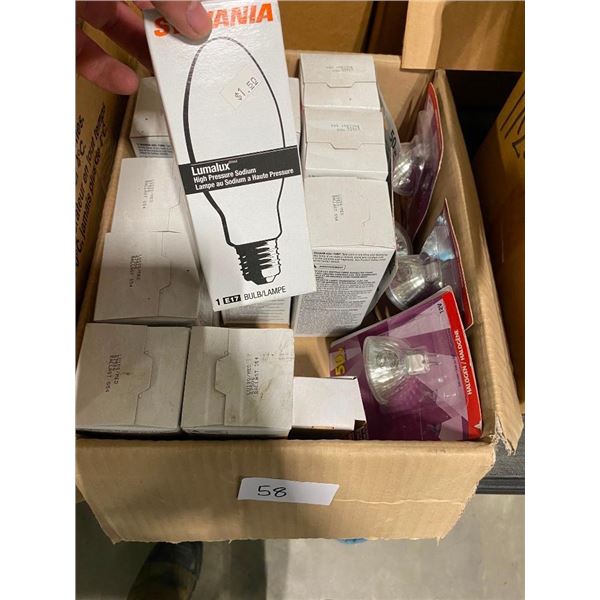 BOX OF ASSORTED LIGHT BULBS