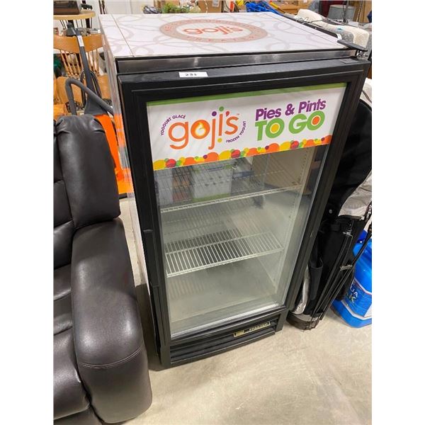 24X24X53IN COMMERCIAL FREEZER