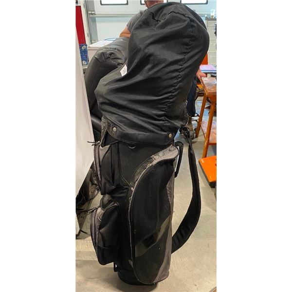 FULL SET OF GOLF CLUBS WITH BAG AND HEAD COVERS