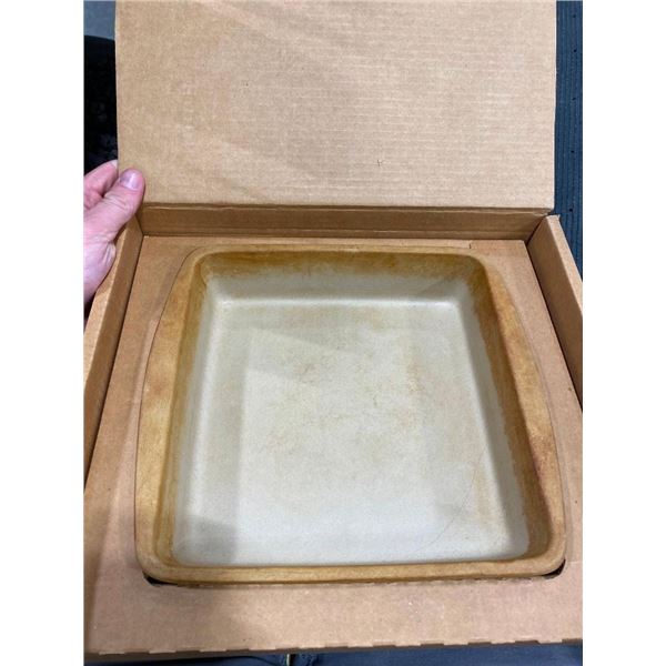 PAMPERED CHEF STONEWARE SQUARE BAKER