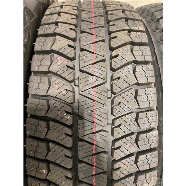 BRIDGESTONE 215/70 R15 TIRE