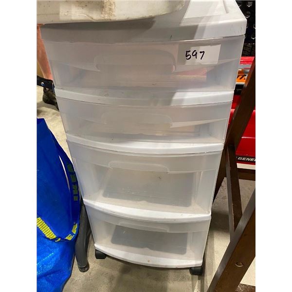 ASSORTED LINENS