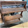 Image 2 : 2 HANGING 3-TEIR SHELVES