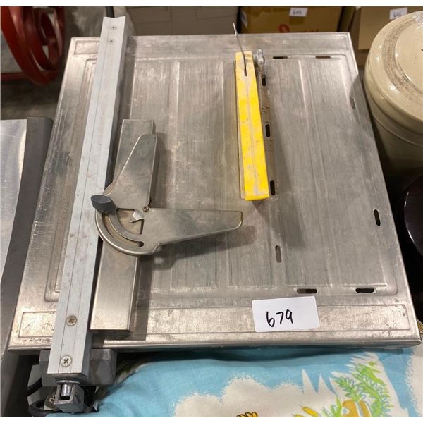 TILE SAW