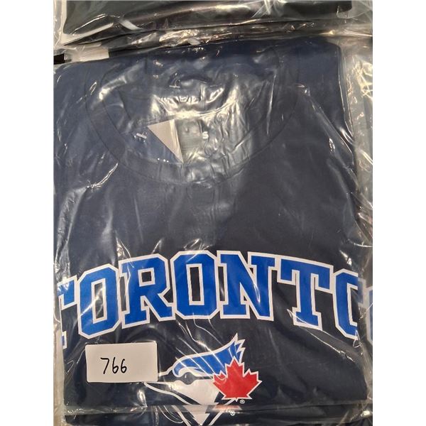 SIZE XL TORONTO BLUE JAYS SHIRT - DARK BLUE COLOUR