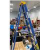 Image 1 : 8FT FEATHER LITE LADDER
