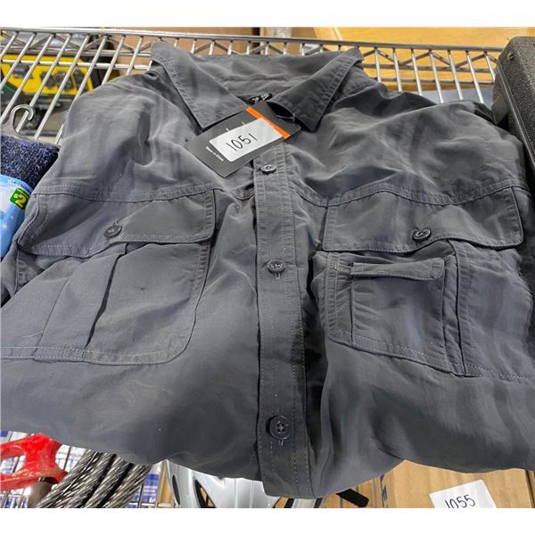 MENS SIZE XL LONG SLEEVE SHIRT