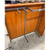 Image 1 : 51X55IN ROLLING CLOTHES RACK/ SHELF