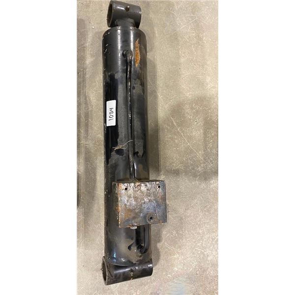 22IN LARGE HYDRAULIC CYLINDER