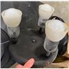Image 1 : LIGHT FIXTURE