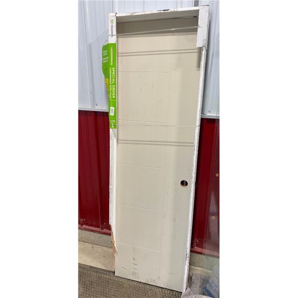 24IN INTERIOR CLOSET DOOR - DAMAGED FRAME AS SEEN IN PIC - SCUFFS