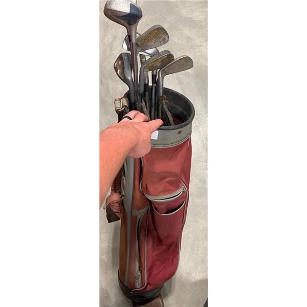 GOLF CLUBS AND BAG