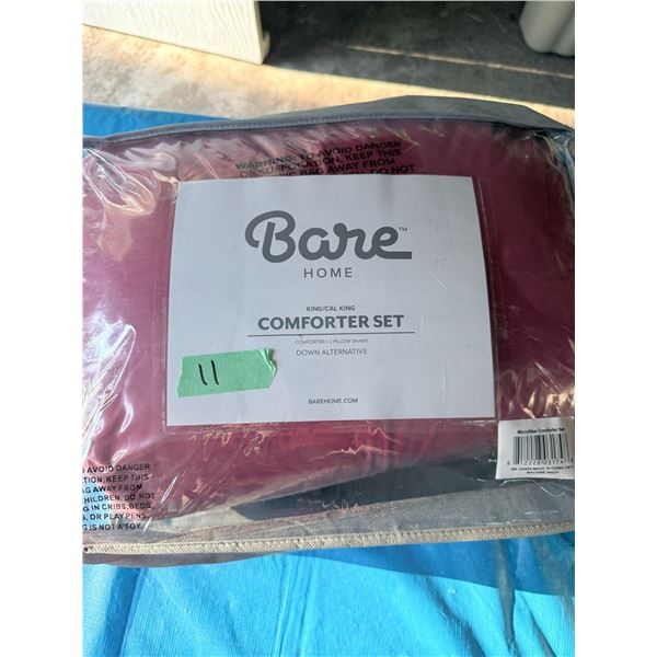 BARE HOME COMFORTER SET KING/CAL KING DOWN ALTERNATIVE BRAND NEW