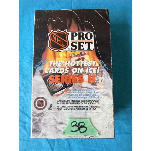NHL PRO SET HOCKEY TRADING CARDS FACTORY SEALED