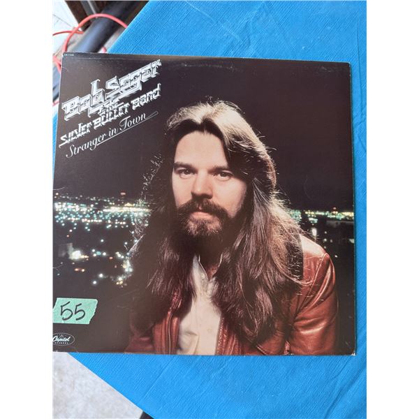 BOB SEGER & THE SILVER BULLET BAND STRANGER IN TOWN VINYL RECORD