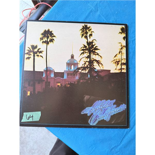 EAGLES HOTEL CALIFORNIA VINYL RECORD