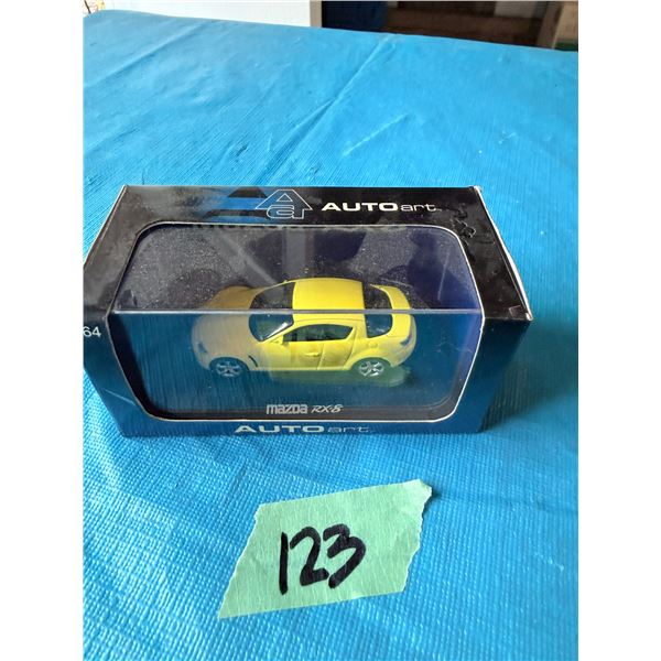 AUTOART MAZDA RX-8 DIECAST MODEL CAR