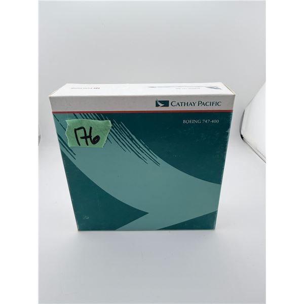 CATHAY PACIFIC BOEING 747-400 1:400 DIECAST MODEL AIRPLANE