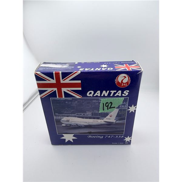 QANTAS BOEING 747-338 1:500 DIECAST MODEL AIRPLANE