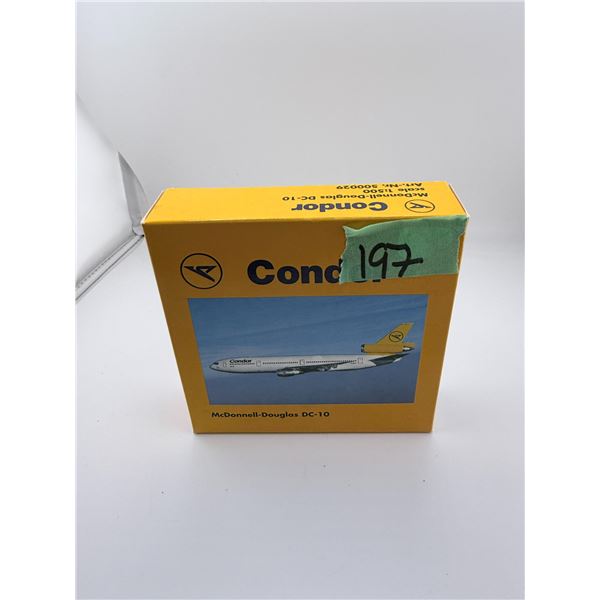 CONDOR MCDONNELL-DOUGLAS DC-10 1:500 DIECAST MODEL AIRPLANE