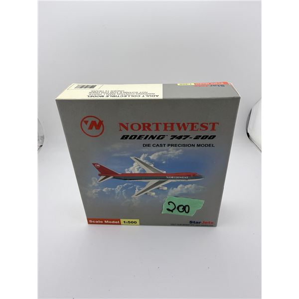 STARJETS NORTHWEST BOEING 747-200 1:500 DIECAST MODEL AIRPLANE
