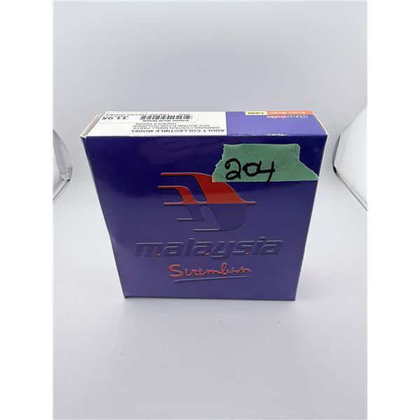 STARJET 1:500 DIECAST MODEL AIRPLANE