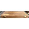 Image 3 : J.A. Henckels Solingen 3-Piece Knife Set in Wood Case